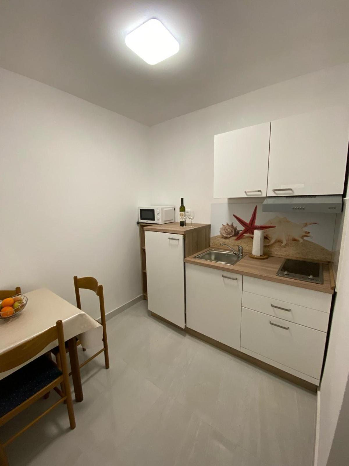 Radosav Apartment *